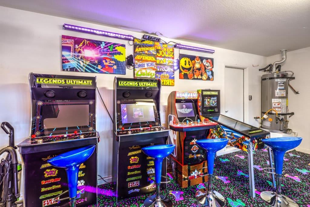 Family Fun For Everyone In Las Vegas- 4 Bedrooms, Billiards, Game Room Henderson Kültér fotó