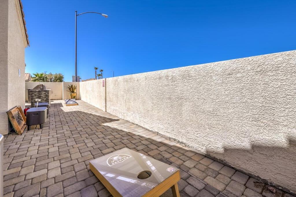 Family Fun For Everyone In Las Vegas- 4 Bedrooms, Billiards, Game Room Henderson Kültér fotó